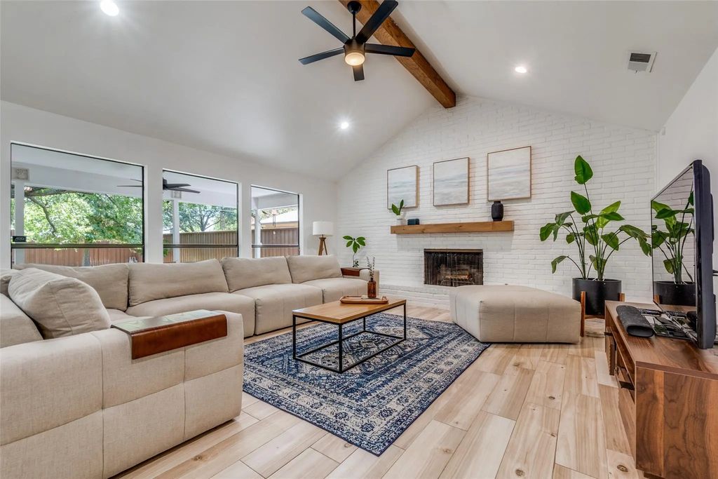 12125 Cross Creek Drive, Dallas