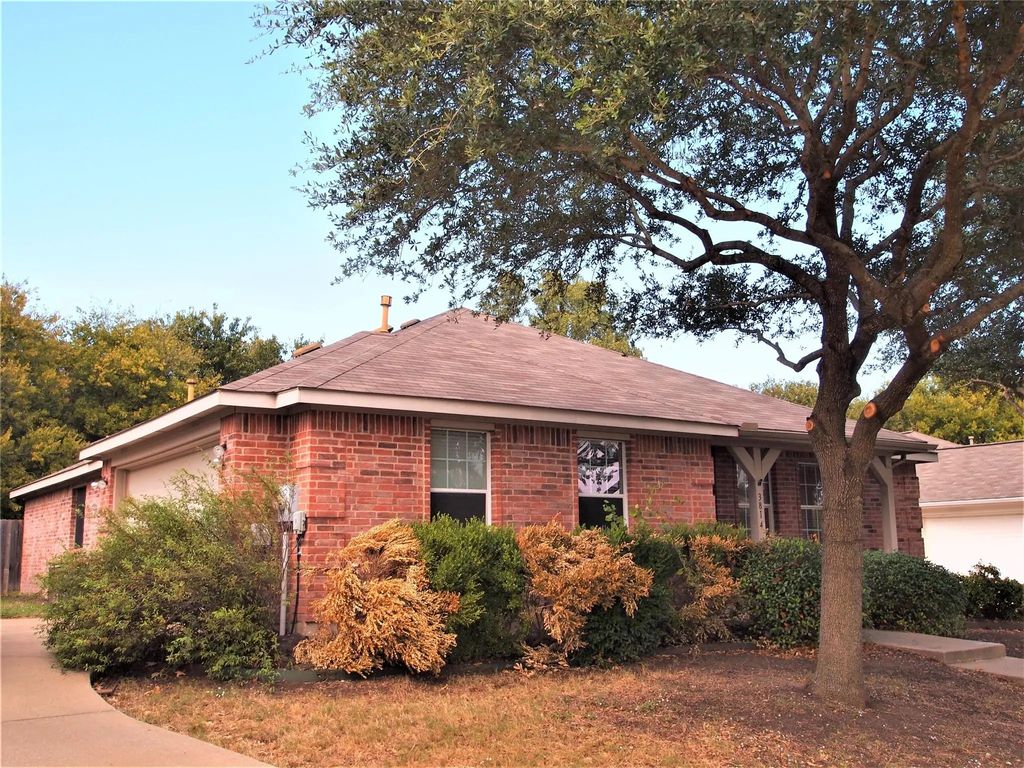 3814 Juniper Hills, Rockwall