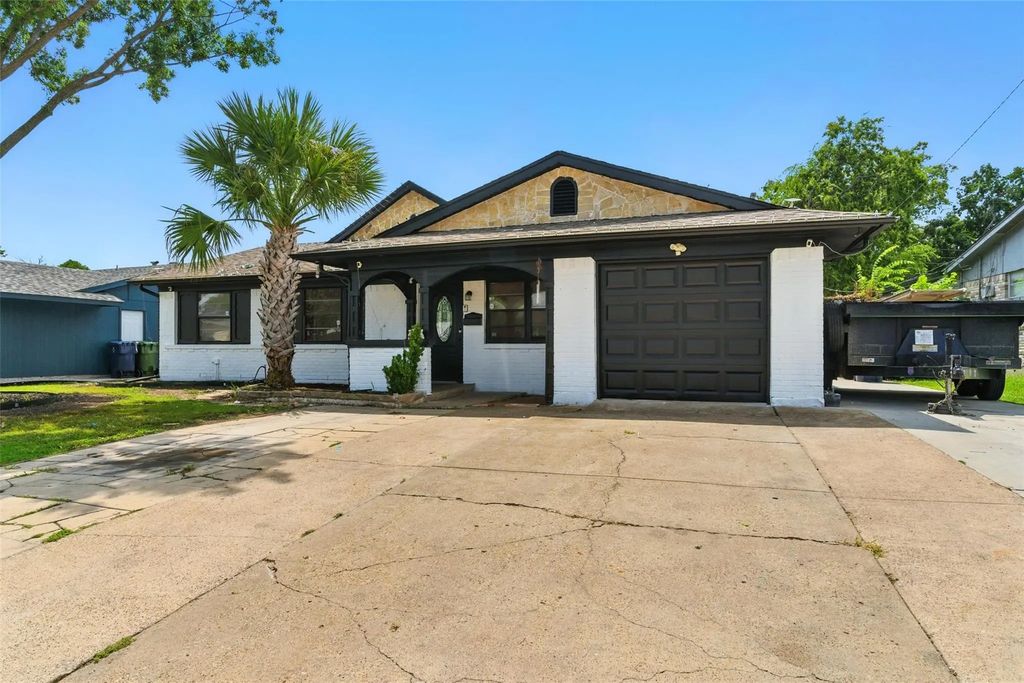 4102 Fernwood Drive, Garland