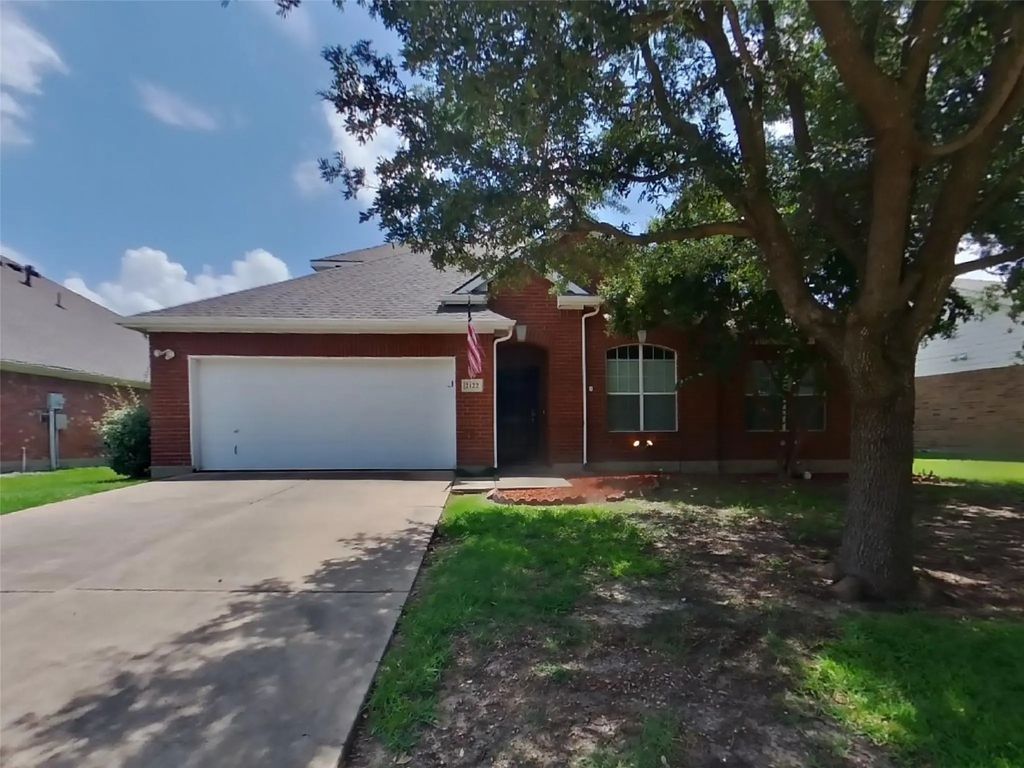 2122 Preston Trail, Forney