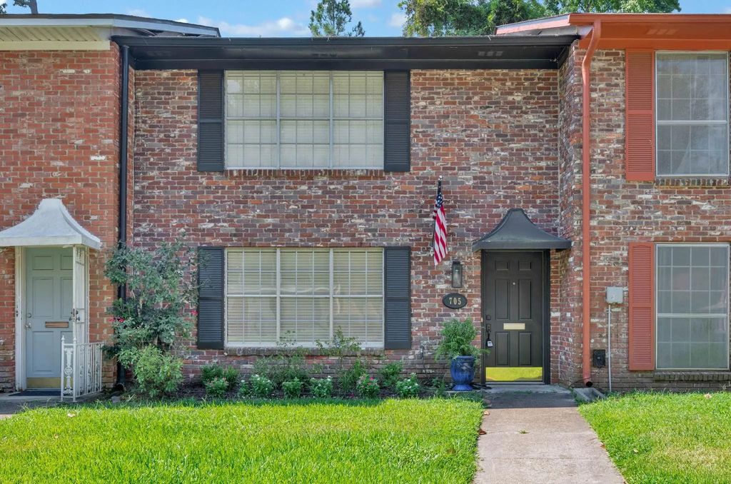 705 Edgemont Street, Shreveport