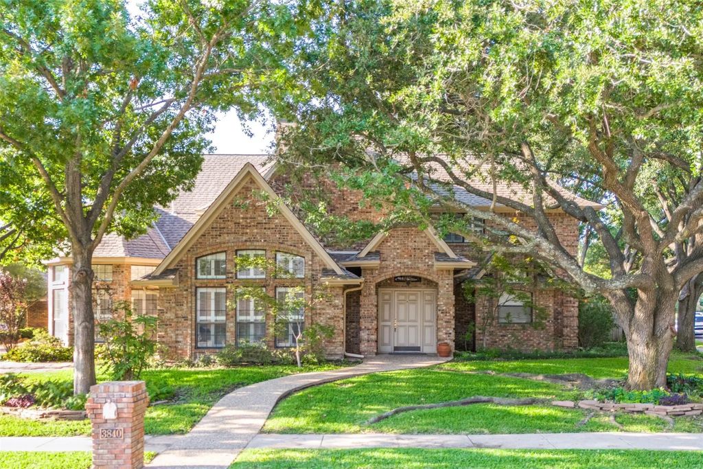 3840 Edgewater Drive, Bedford