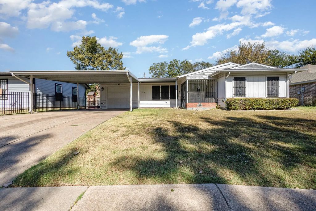 2977 Marjorie Avenue, Dallas