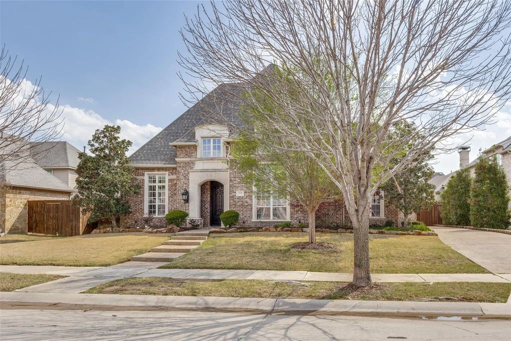 2820 Gareths Sword Drive, Lewisville
