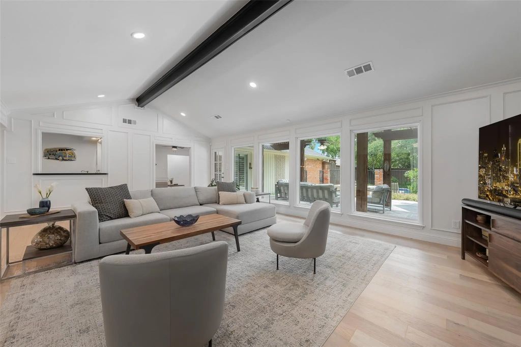 6606 Regalbluff Drive, Dallas