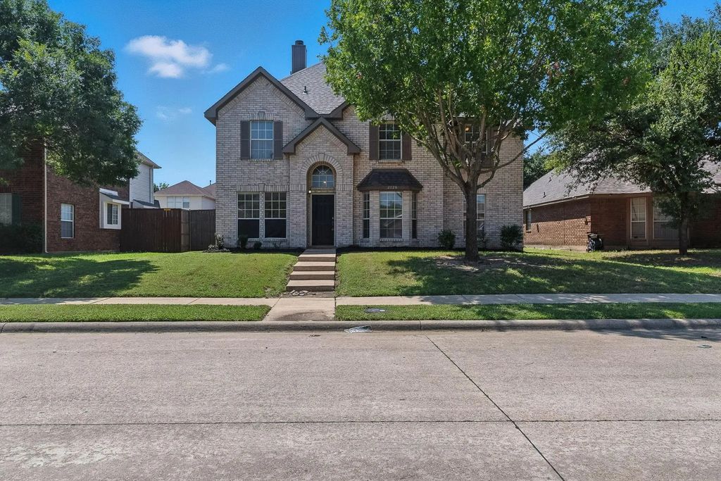 2128 Spring Mills Road, Mesquite