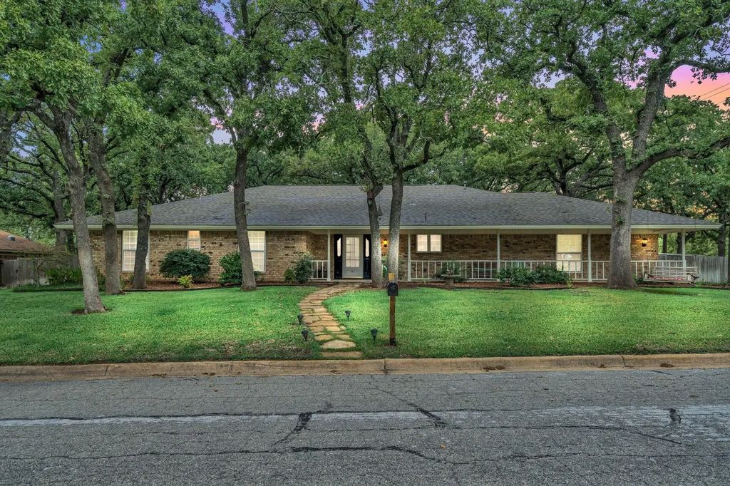 441 Marlin Lane, Keller