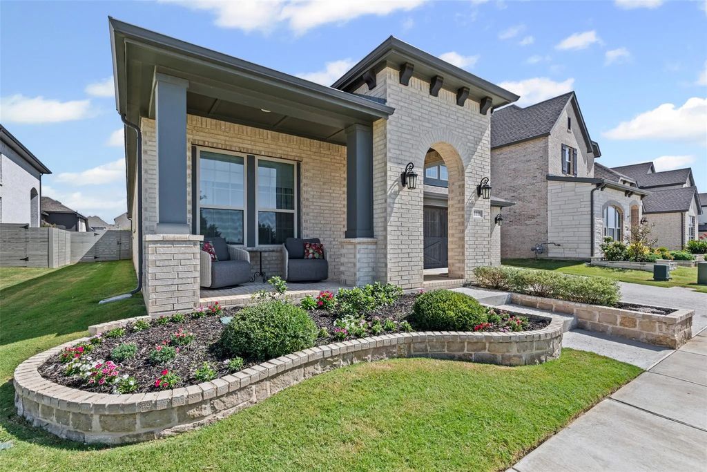 1116 Grassy Lane, Argyle