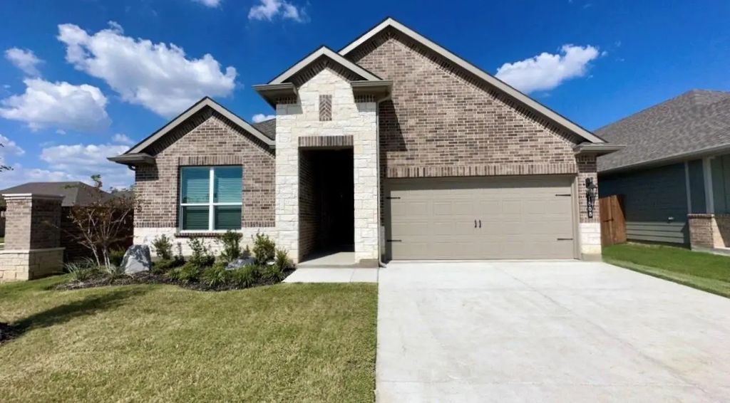 1808 Swallow Street, Denton