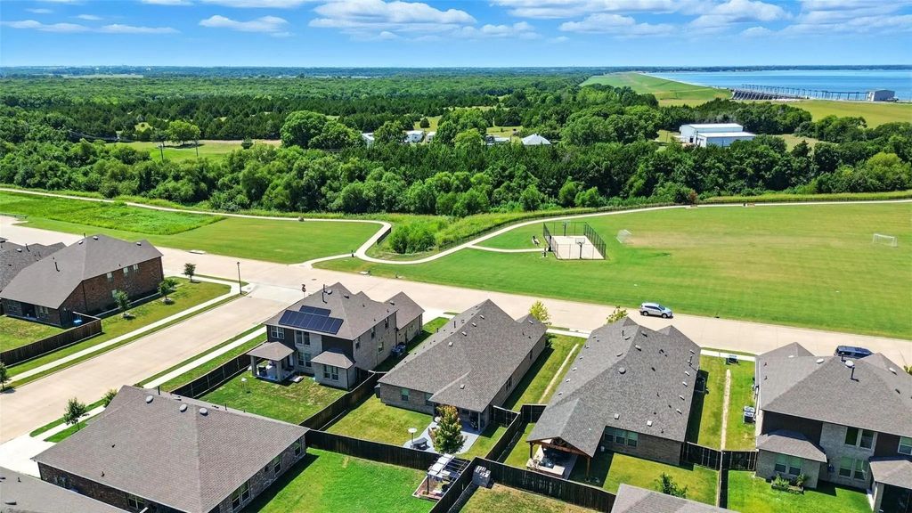 5727 Miriam Drive, Forney