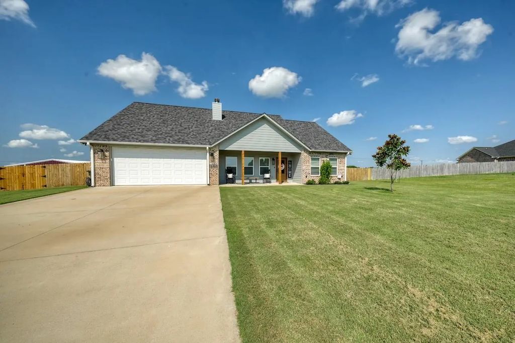 12465 Estelle Drive, Tyler
