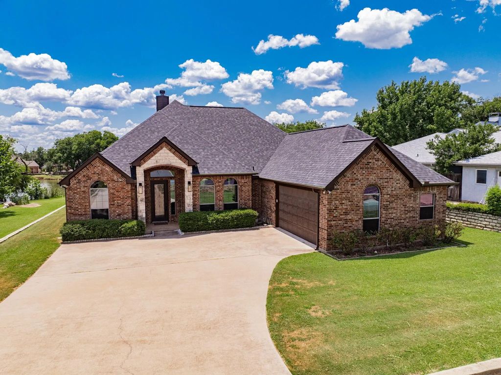 5133 Wedgefield Road, Granbury