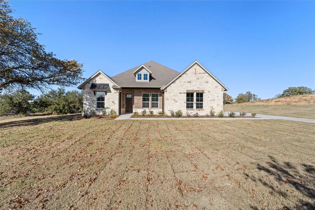 408 Hayden Faith Court, Springtown