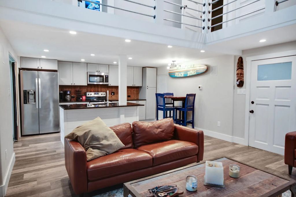 318 W Lake Drive, Weatherford