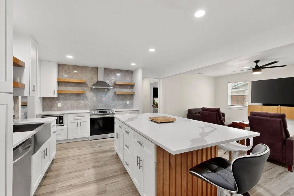 201 N 2nd Street, Crandall