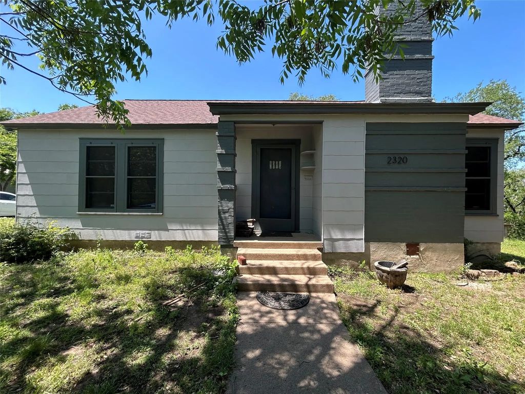 2320 Arrowhead Court, Fort Worth