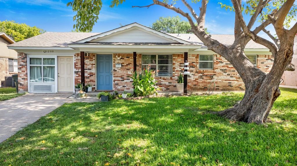 1209 Bay Shore Drive, Garland