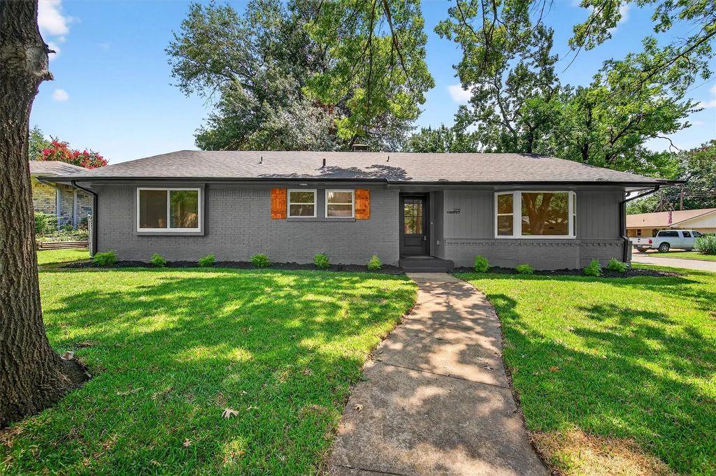 2705 N Ricketts Street, Sherman