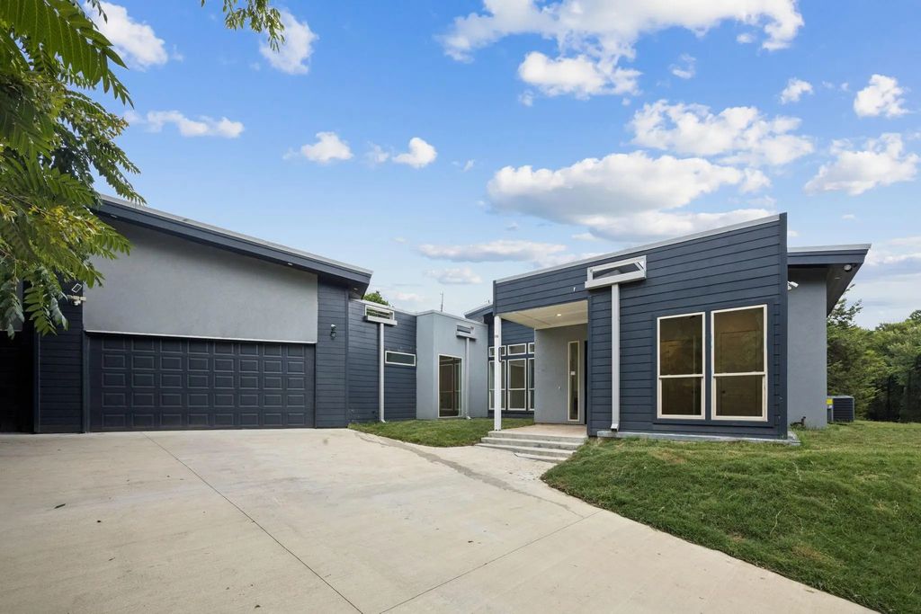 6939 Lacywood Lane, Dallas