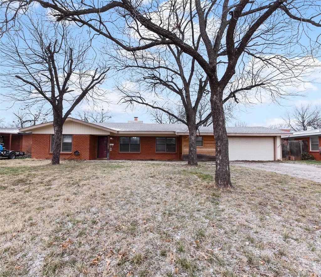 310 Lexington Avenue, Abilene