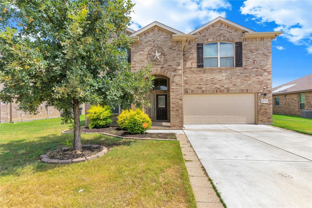 1730 Cross Creek Lane, Cleburne