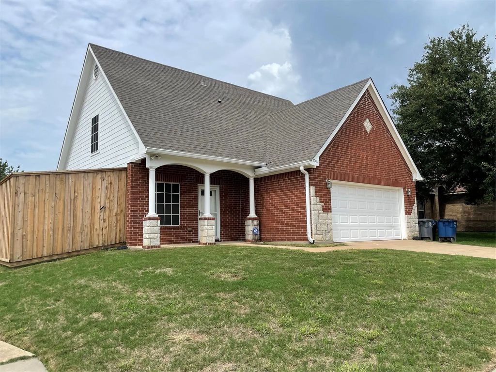 1003 Boquillas Court, Dallas