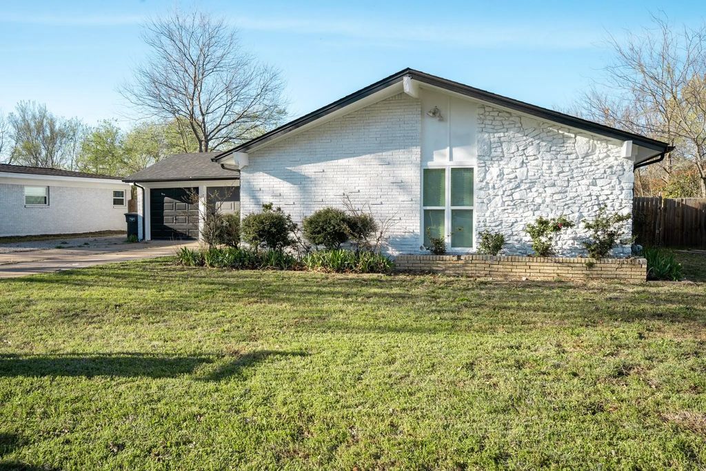 4632 Fawn Drive, Fort Worth