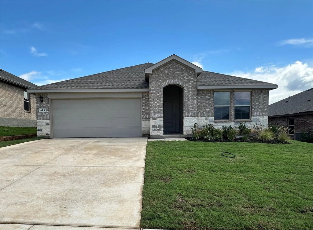 429 Kaufman Drive, Azle