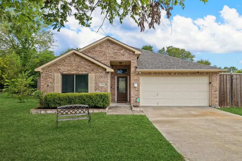 1425 Anthony Street, McKinney