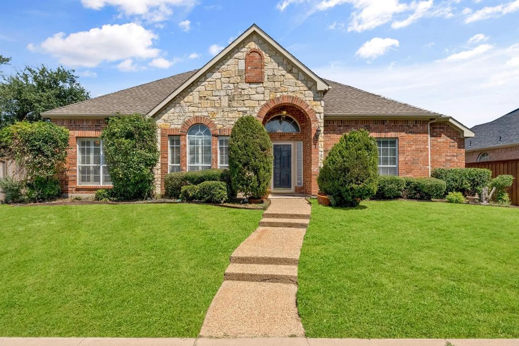 4441 English Oak Drive, Plano
