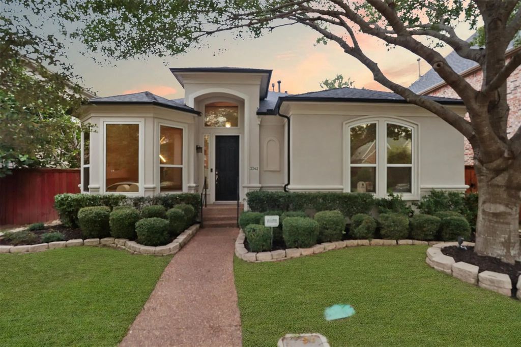 3342 Ricci Lane, Irving