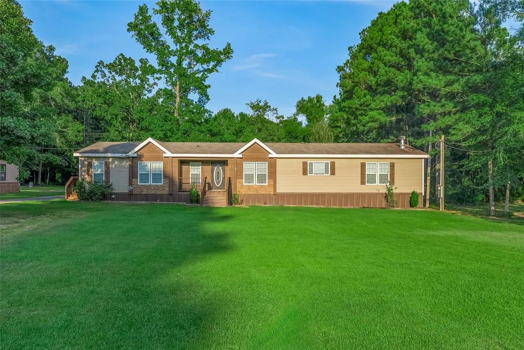 12568 Highway 157, Haughton