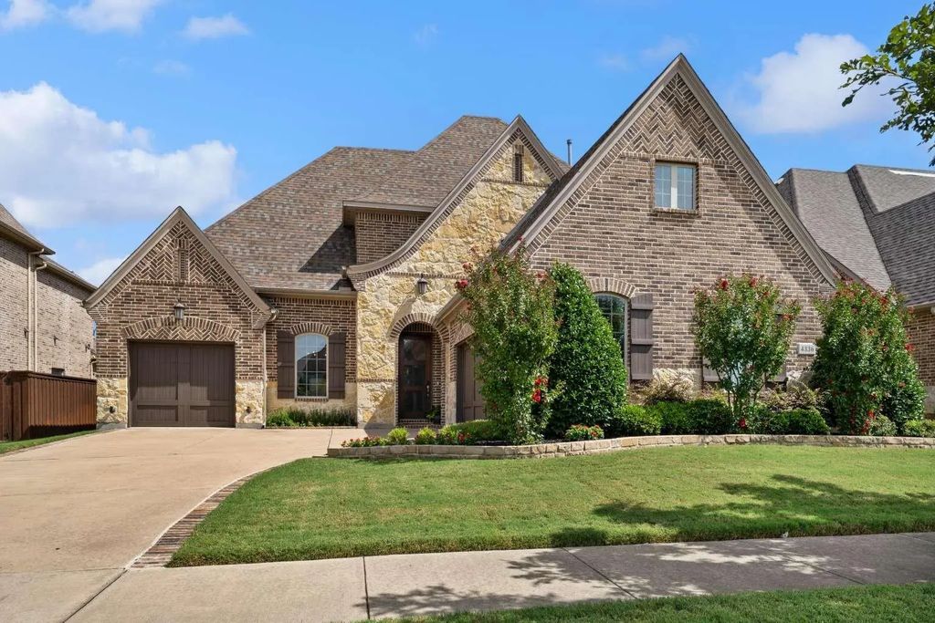 4336 Hazelwood Avenue, Frisco