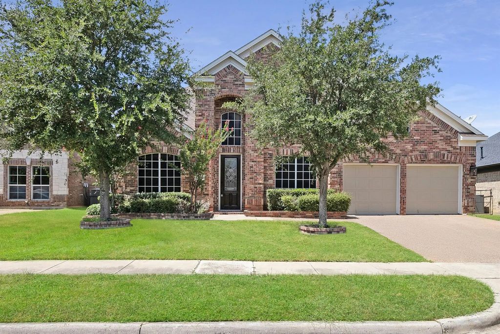 7039 Miramar, Grand Prairie