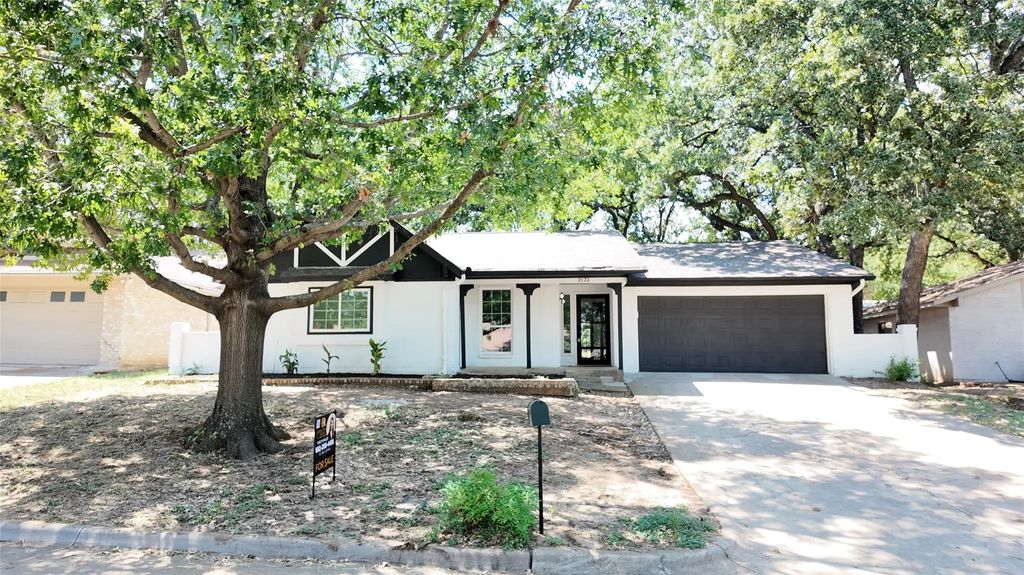 2522 Holt Road, Arlington