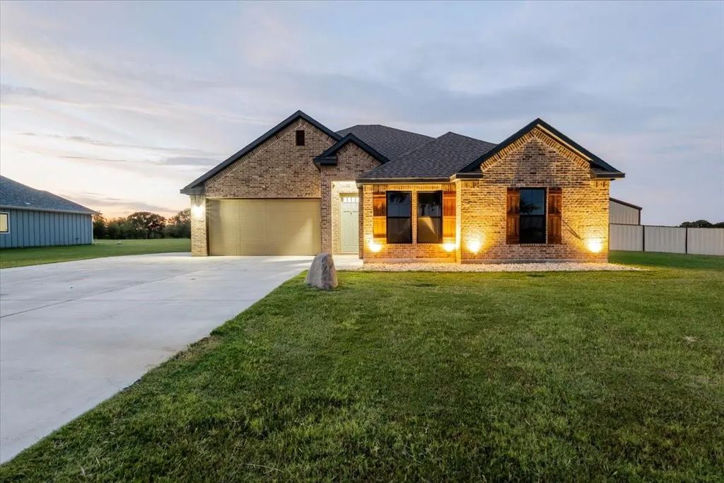 940 Kite Road, Mineral Wells