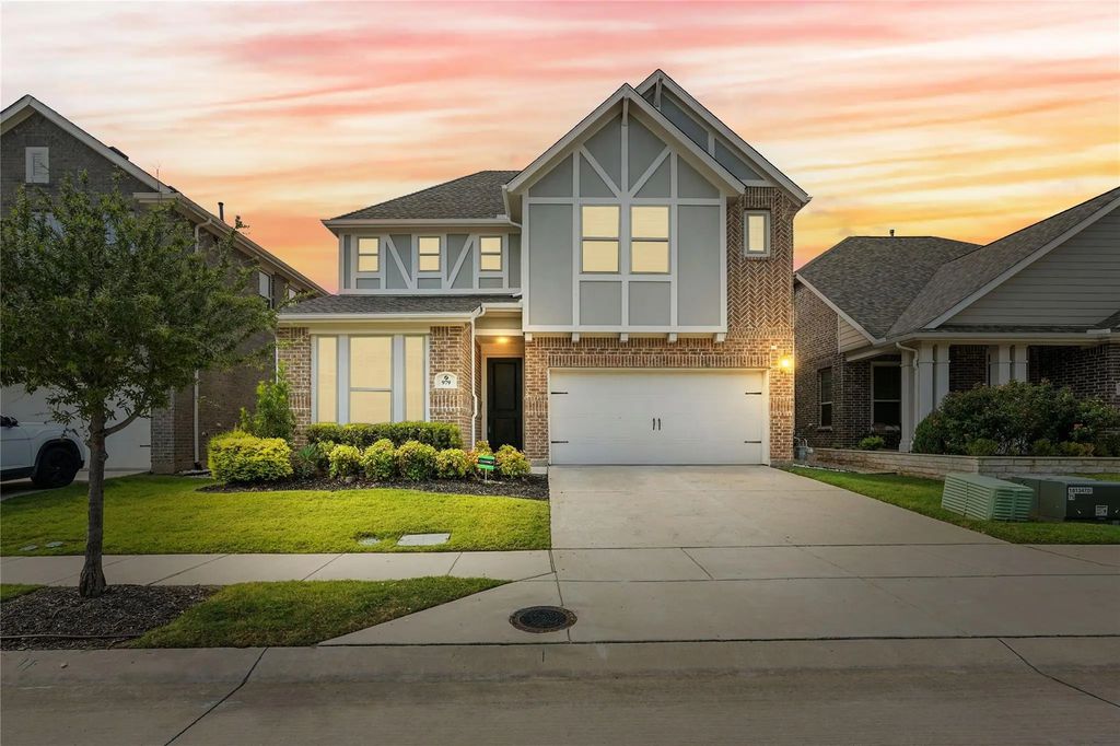 979 Mikaela Drive, Allen