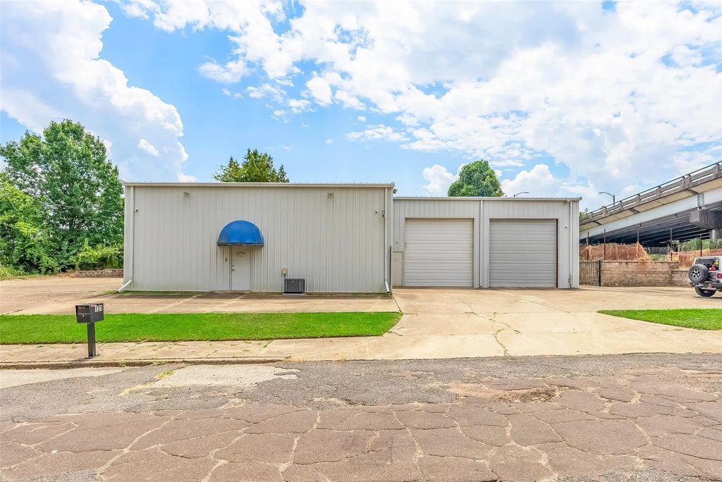 721 Snow Street, Shreveport