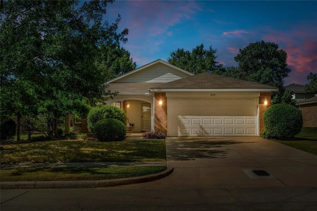 249 Pine Crest Drive, Justin