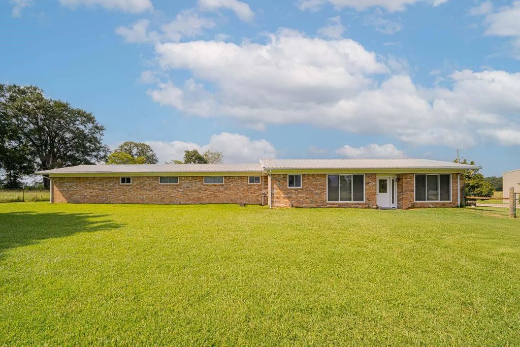 83 Pr 4449, Avery