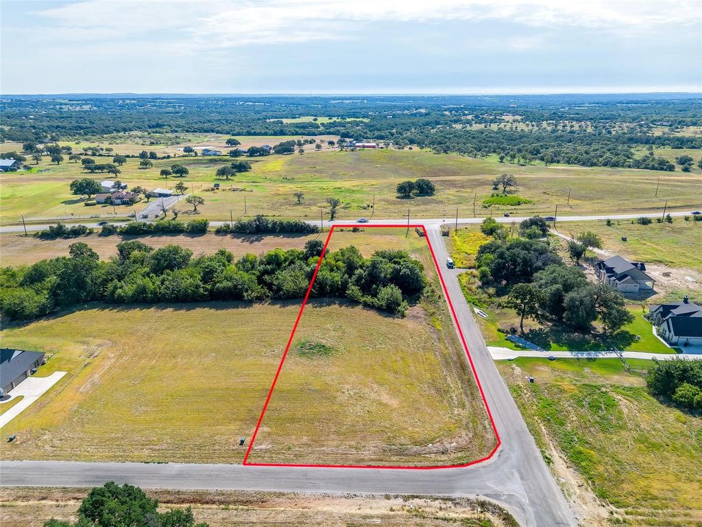 2000 Carrie Court, Weatherford