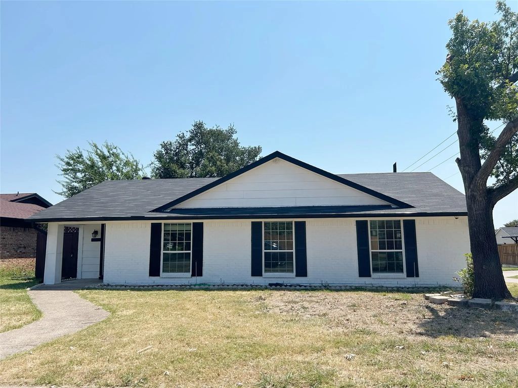 1210 Goodwin Drive, Garland