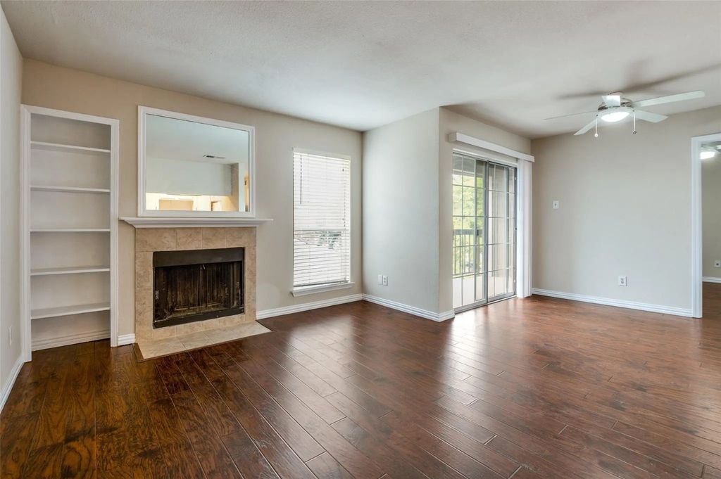 18333 Roehampton 238, Dallas