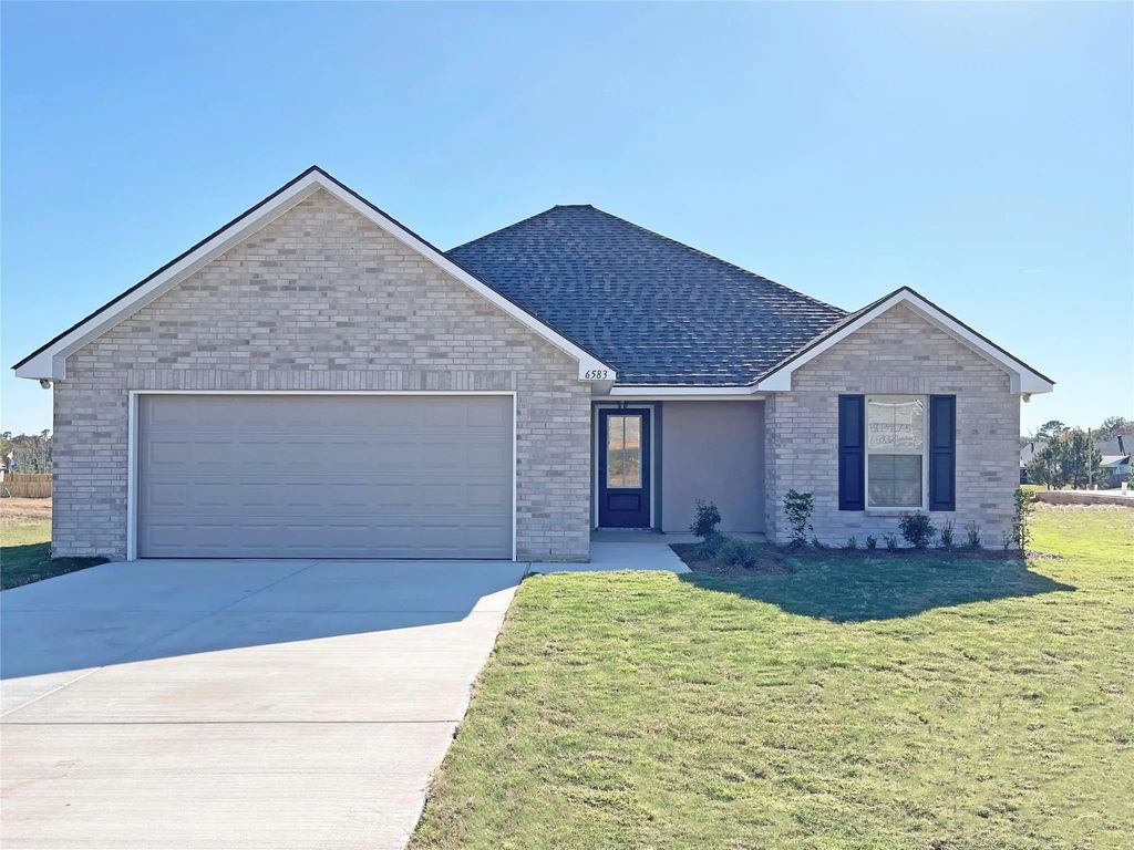 6583 Blanchard Lake Drive, Shreveport