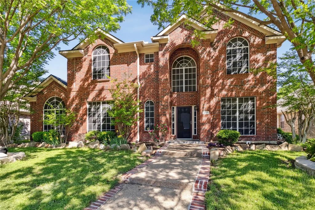 5728 Big River Drive, The Colony