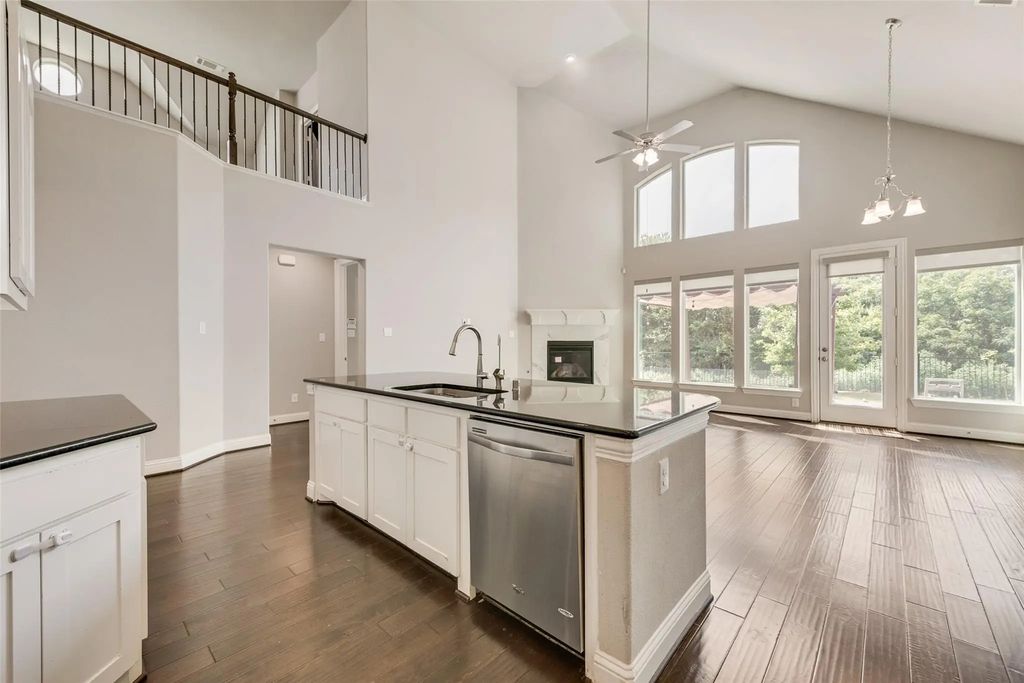 4037 Hawthorne Drive, Sachse