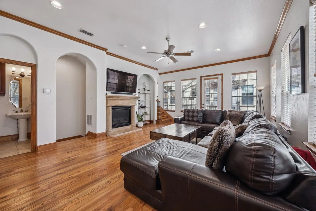 1012 Pavillion Street, Dallas