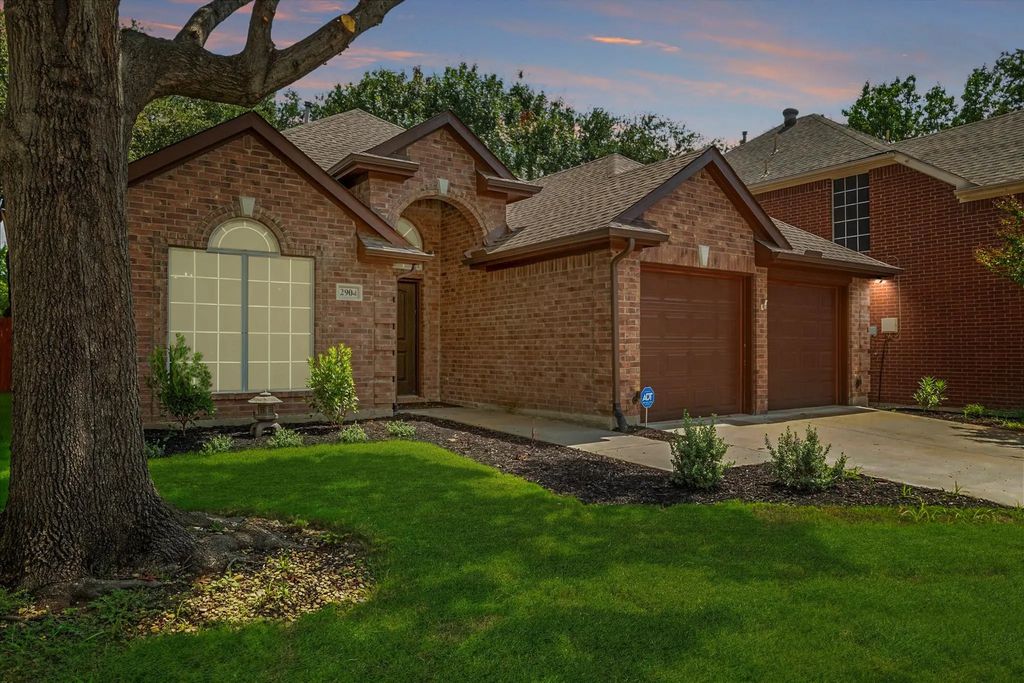 2904 Cedar Pass Court, Flower Mound