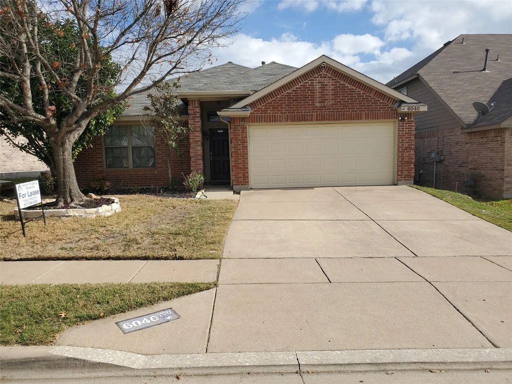 6040 Stirrup Iron Drive, Fort Worth