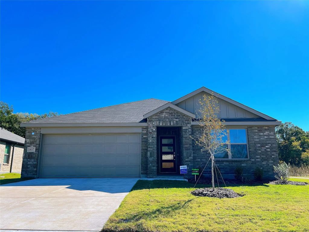 1817 Saint James Place Lane, Anna